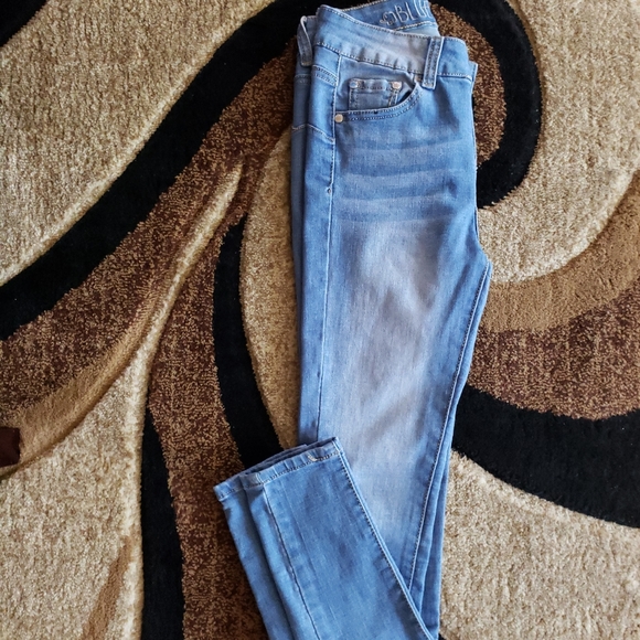 High Rise Jeans - Picture 4 of 5